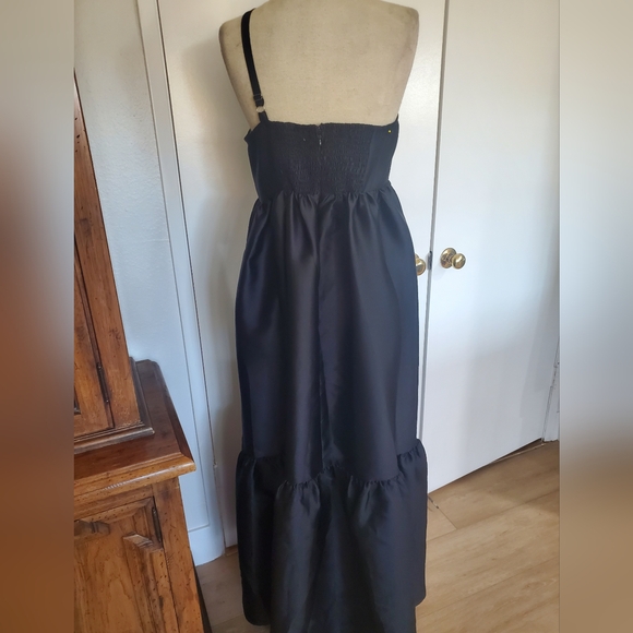 Petal & Pup Black Strapless Dress - Picture 5 of 12